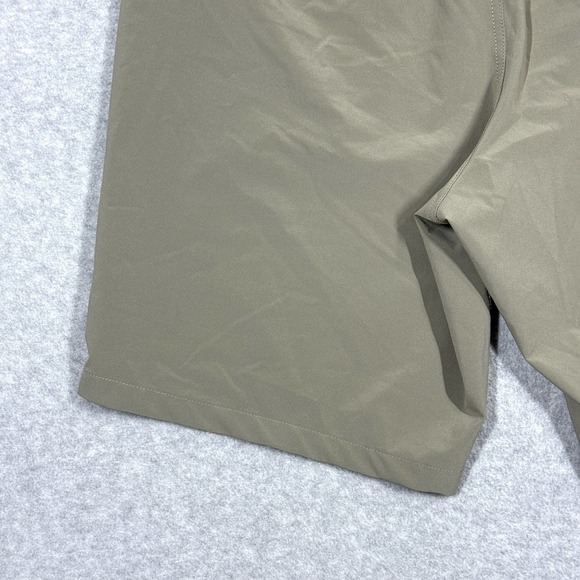 Free Fly Shorts Mens‎ 36 Performance Chino Lightweight Stretch Golf Beige Khaki - Picture 8 of 12